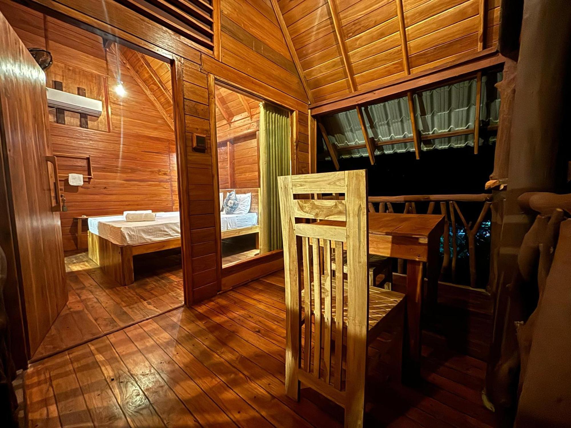 סיגירייה Woodholic Homestay מראה חיצוני תמונה