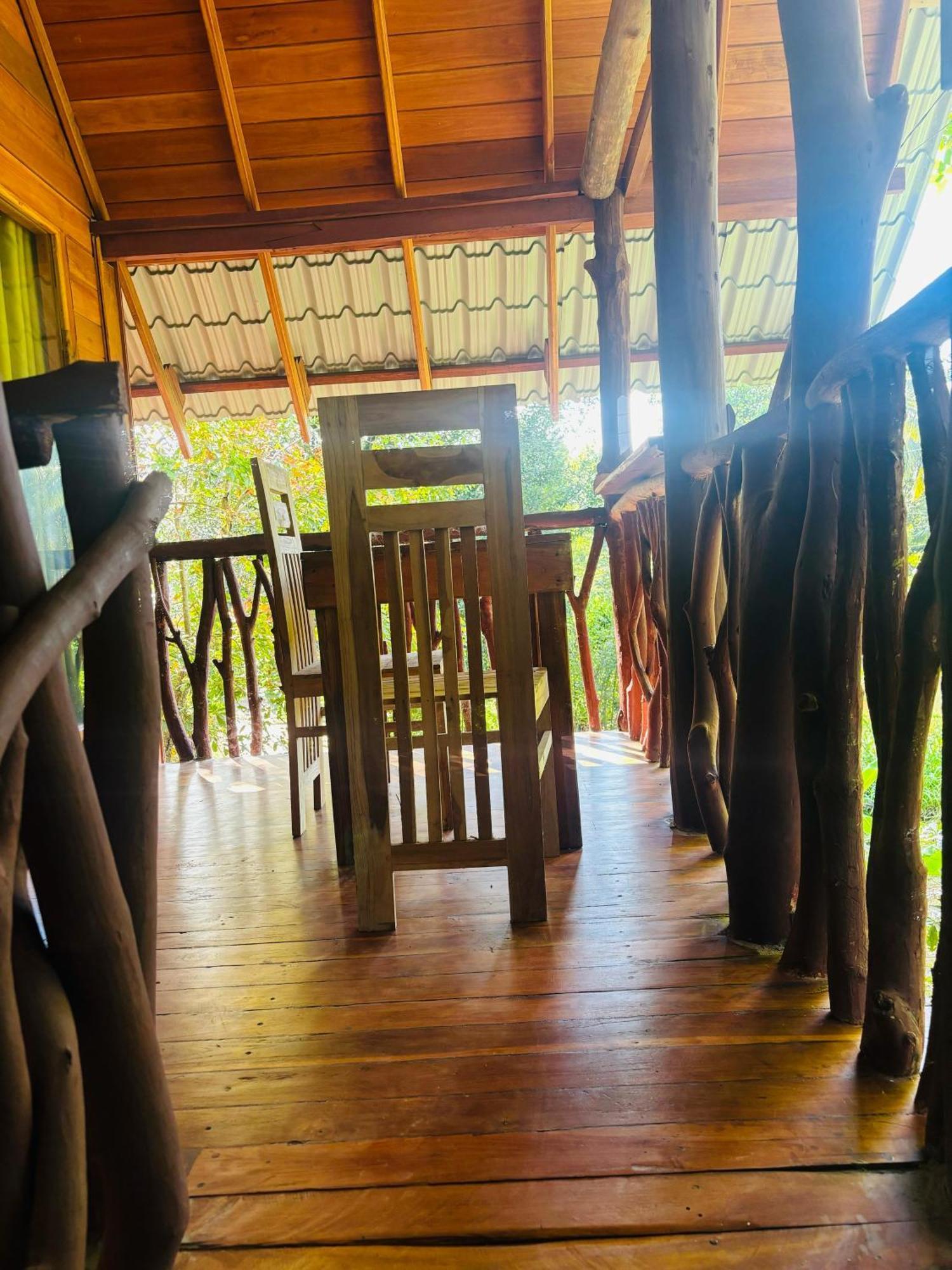סיגירייה Woodholic Homestay מראה חיצוני תמונה