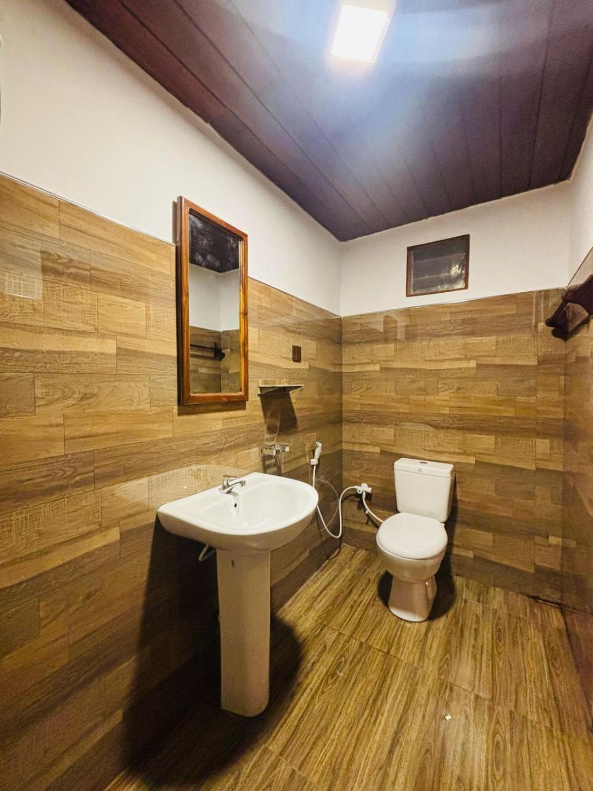 סיגירייה Woodholic Homestay מראה חיצוני תמונה